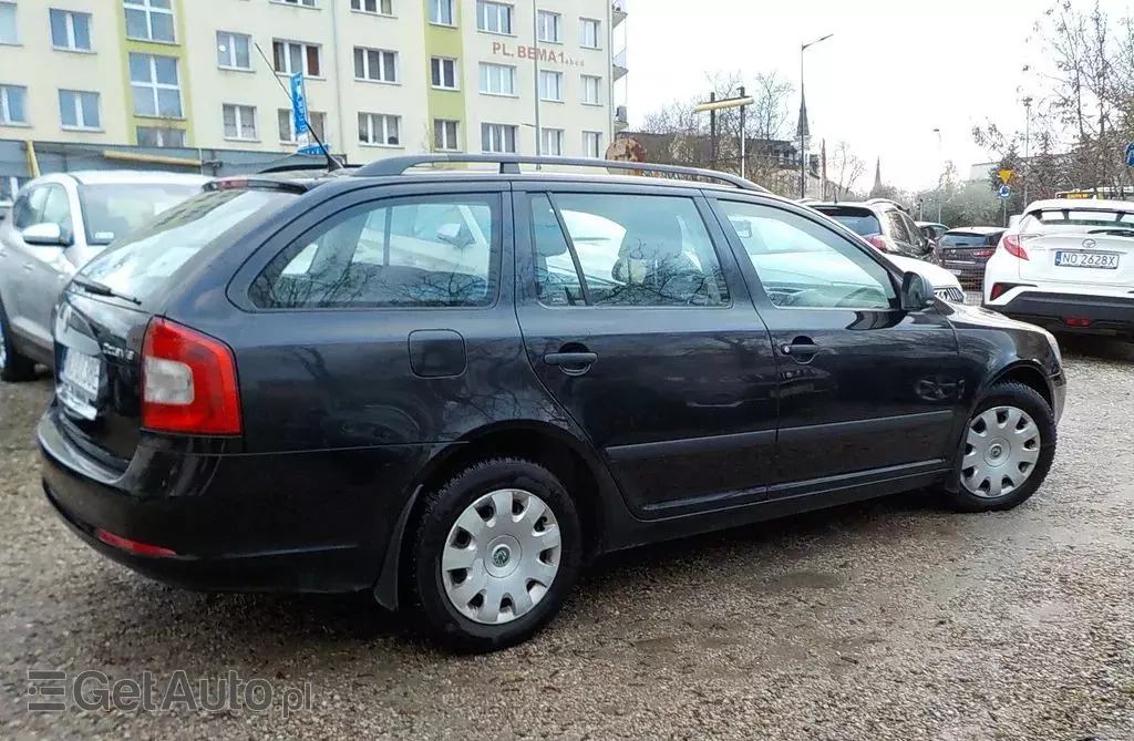 SKODA Octavia 