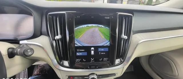 VOLVO V60 D4 AWD Momentum