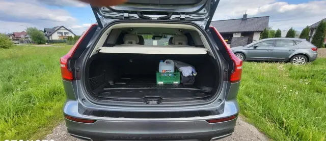 VOLVO V60 D4 AWD Momentum