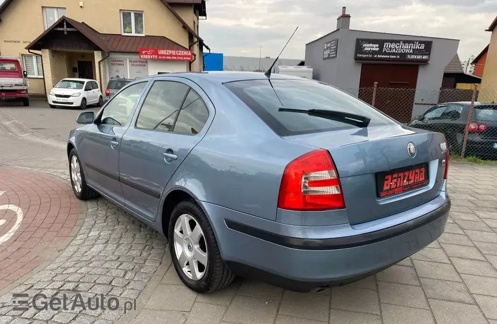 SKODA Octavia 