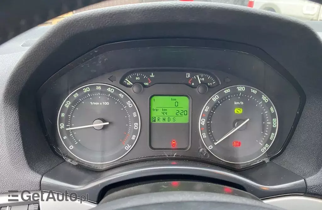 SKODA Octavia 