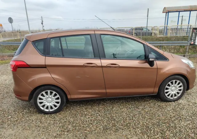 FORD B-MAX 1.4 SYNC Edition