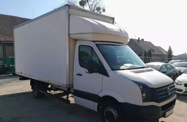 VOLKSWAGEN Crafter 
