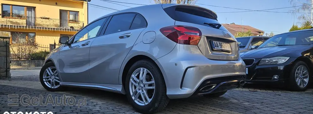 MERCEDES-BENZ Klasa A 200 7G-DCT AMG Line