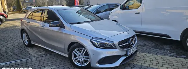MERCEDES-BENZ Klasa A 200 7G-DCT AMG Line