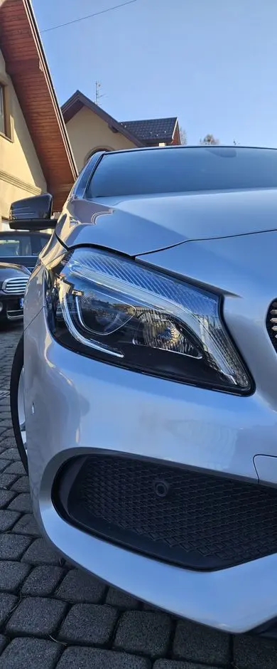 MERCEDES-BENZ Klasa A 200 7G-DCT AMG Line