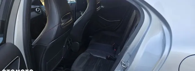 MERCEDES-BENZ Klasa A 200 7G-DCT AMG Line