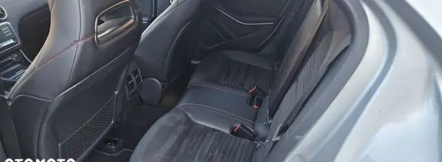 MERCEDES-BENZ Klasa A 200 7G-DCT AMG Line