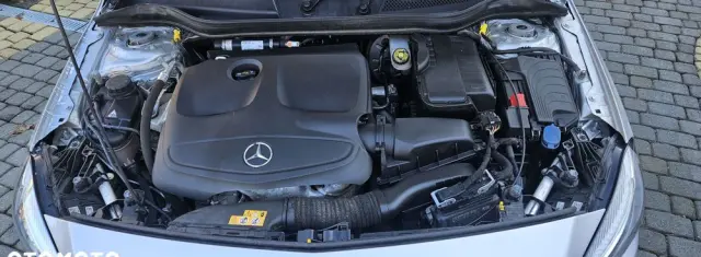 MERCEDES-BENZ Klasa A 200 7G-DCT AMG Line