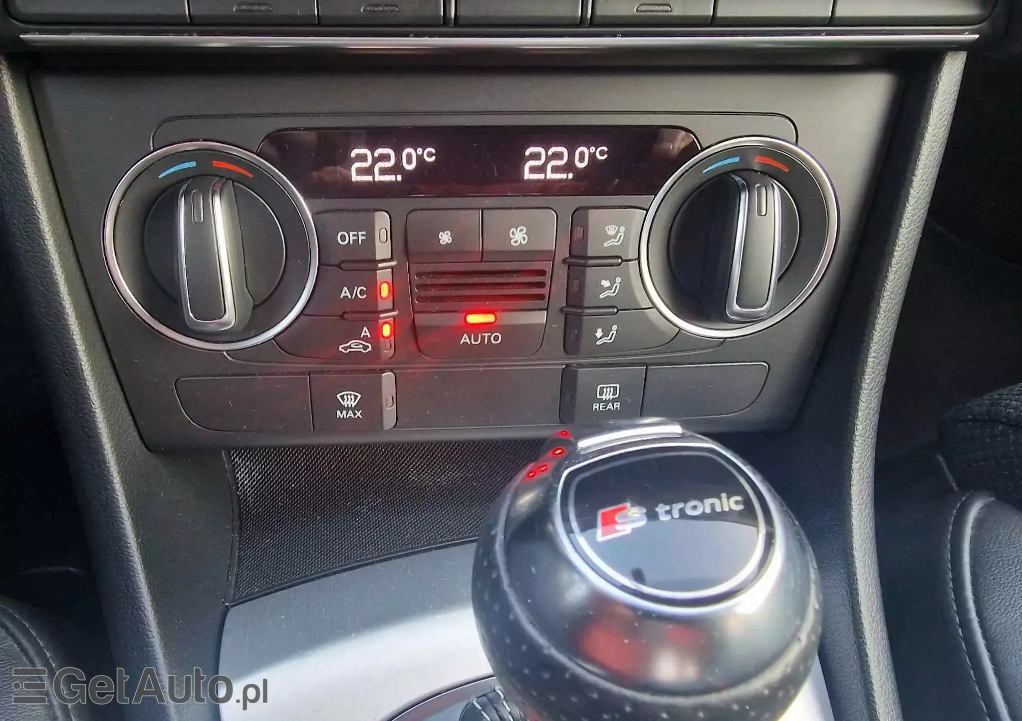 AUDI Q3 2.0 TDI S tronic design