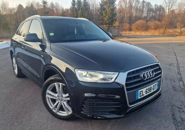 AUDI Q3 2.0 TDI S tronic design