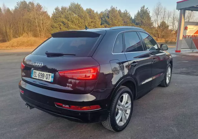 AUDI Q3 2.0 TDI S tronic design