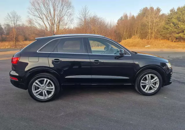 AUDI Q3 2.0 TDI S tronic design