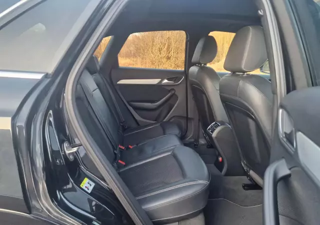 AUDI Q3 2.0 TDI S tronic design