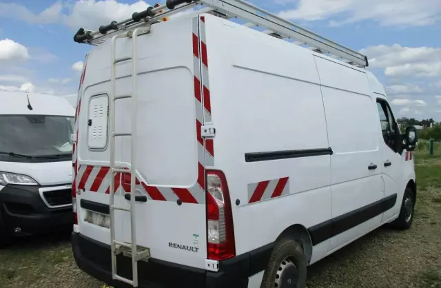 RENAULT Master 