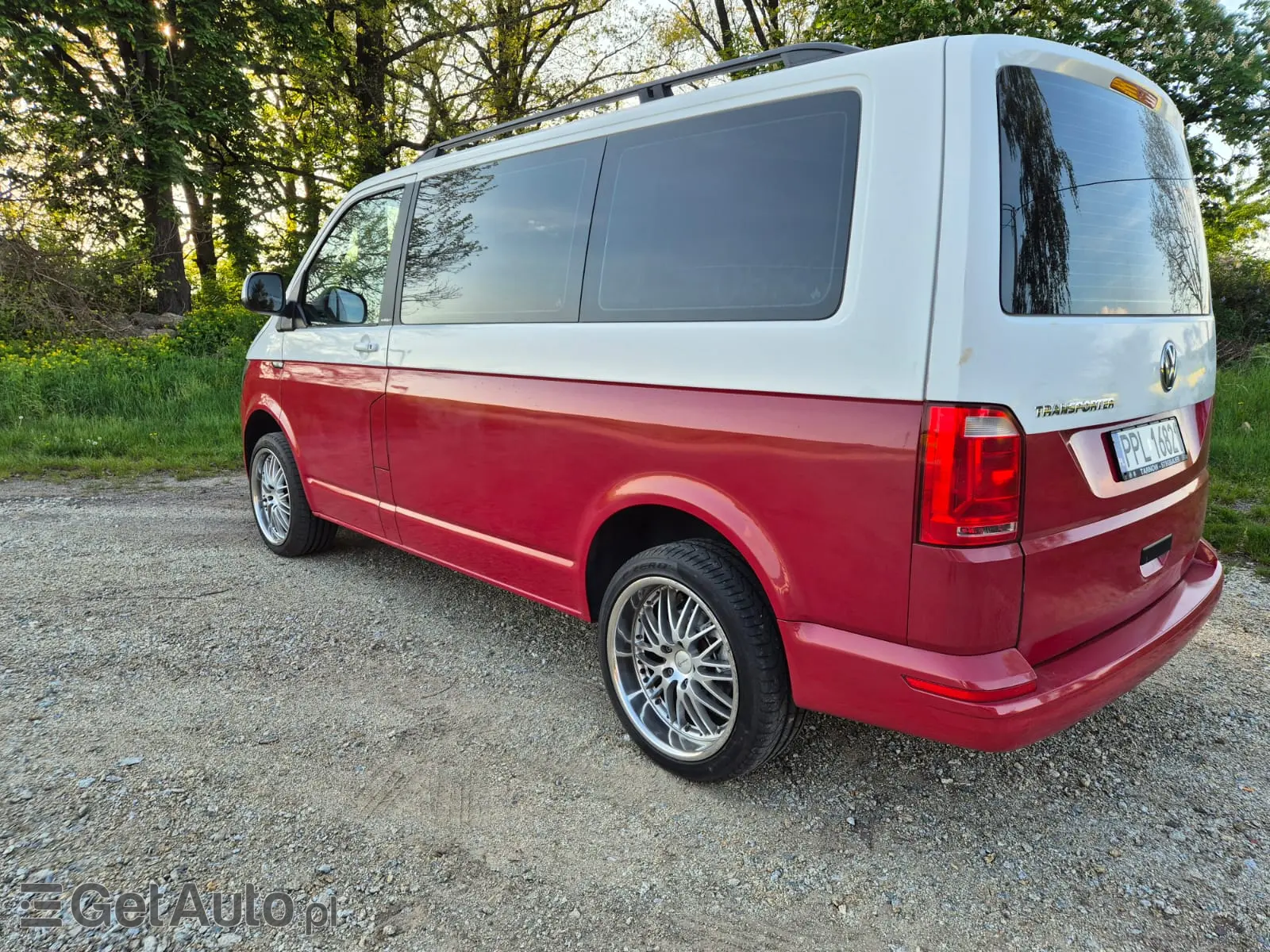 VOLKSWAGEN Transporter 