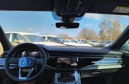AUDI SQ7 