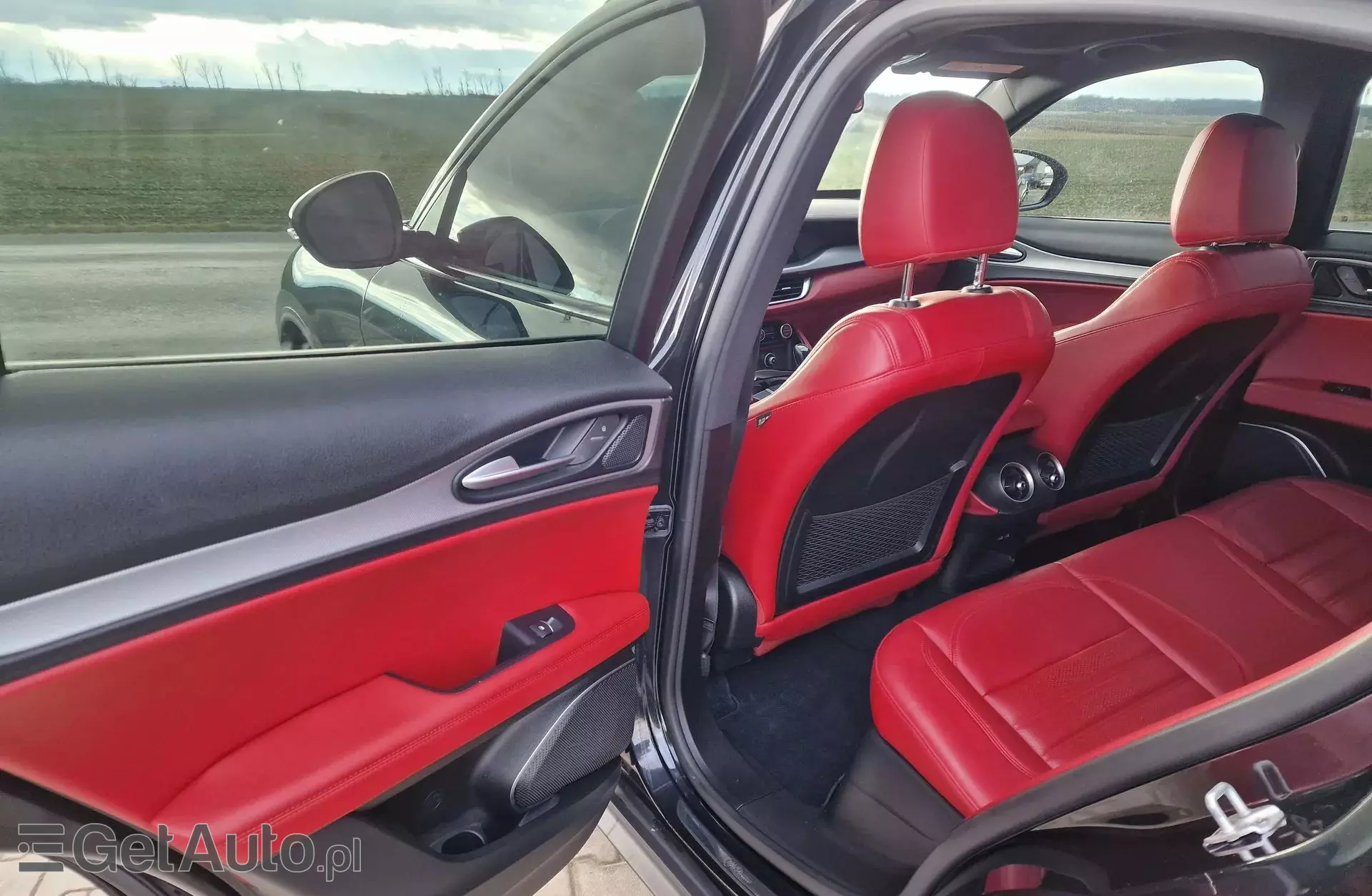 ALFA ROMEO Stelvio 2.0 GME (280 KM) AWD Automatic