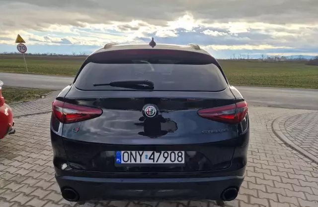 ALFA ROMEO Stelvio 2.0 GME (280 KM) AWD Automatic