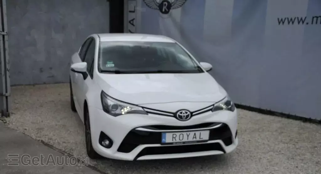 TOYOTA Avensis 