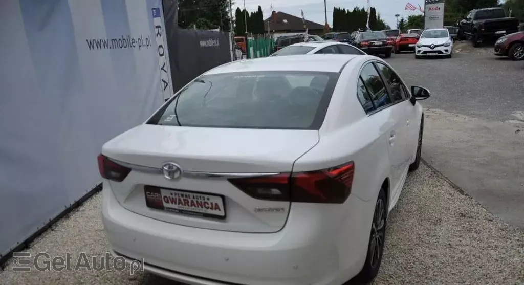 TOYOTA Avensis 