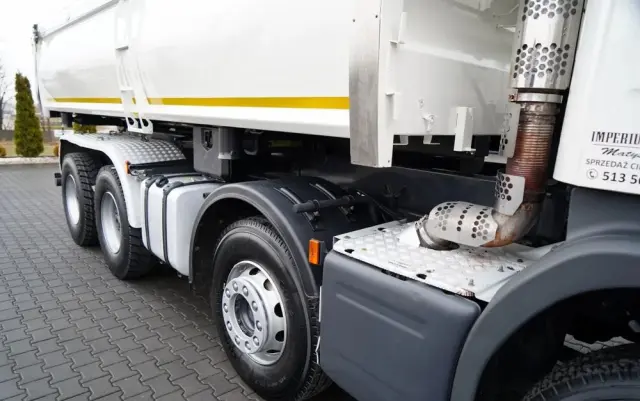 SCANIA P 410 / 8x4 / WYWROTKA 2 STRONNA / HYDROBURTA / BORDMATIC / OPTICRUISE / OPONY 100% / EURO 6 