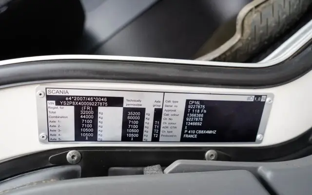 SCANIA P 410 / 8x4 / WYWROTKA 2 STRONNA / HYDROBURTA / BORDMATIC / OPTICRUISE / OPONY 100% / EURO 6 