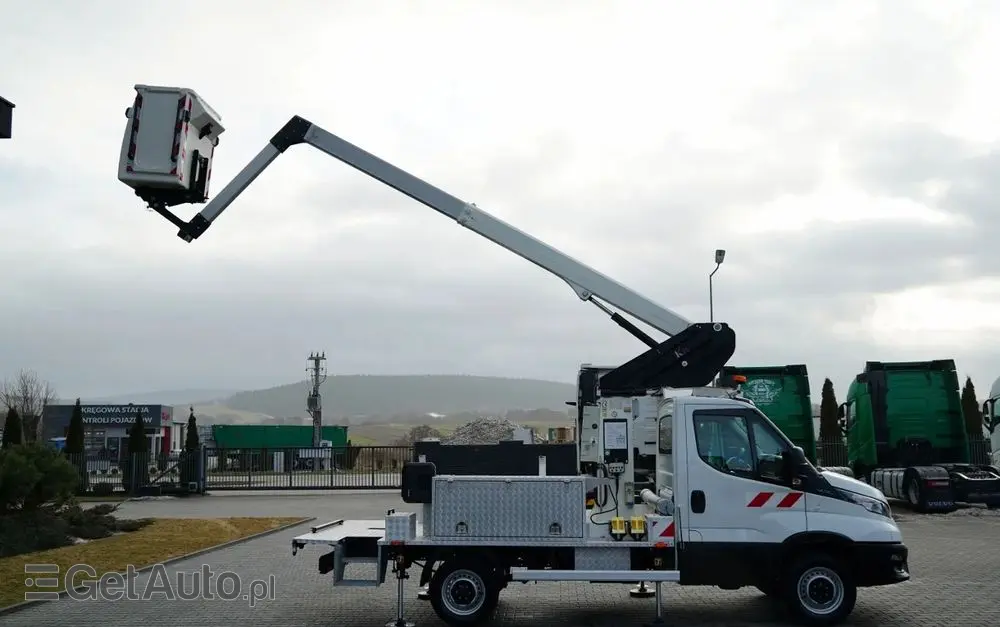 IVECO 35-140 / ZWYŻKA / PODNOŚNIK KOSZOWY KLUBB K26/ 4 PODPORY / MANUAL / 2020  R 