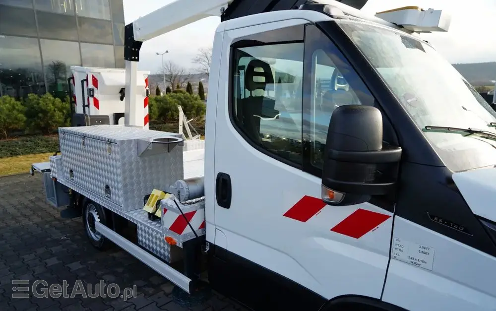 IVECO 35-140 / ZWYŻKA / PODNOŚNIK KOSZOWY KLUBB K26/ 4 PODPORY / MANUAL / 2020  R 