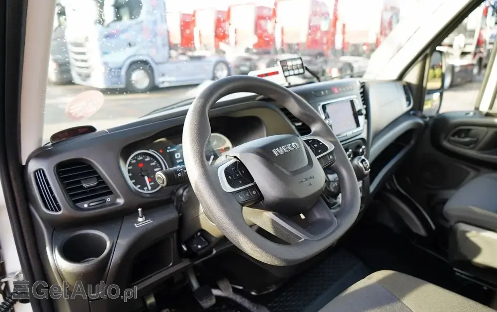 IVECO 35-140 / ZWYŻKA / PODNOŚNIK KOSZOWY KLUBB K26/ 4 PODPORY / MANUAL / 2020  R 