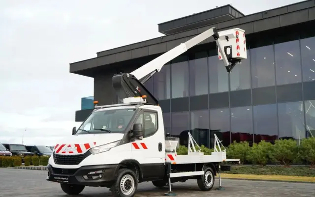 IVECO 35-140 / ZWYŻKA / PODNOŚNIK KOSZOWY KLUBB K26/ 4 PODPORY / MANUAL / 2020  R 