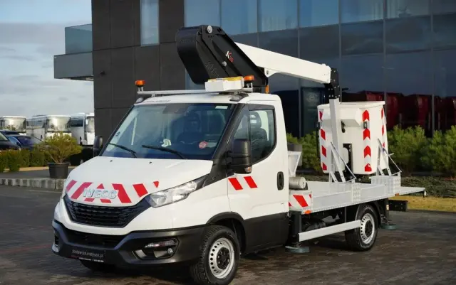 IVECO 35-140 / ZWYŻKA / PODNOŚNIK KOSZOWY KLUBB K26/ 4 PODPORY / MANUAL / 2020  R 