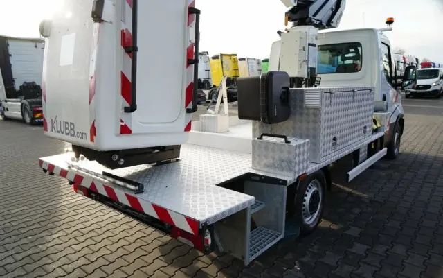 IVECO 35-140 / ZWYŻKA / PODNOŚNIK KOSZOWY KLUBB K26/ 4 PODPORY / MANUAL / 2020  R 