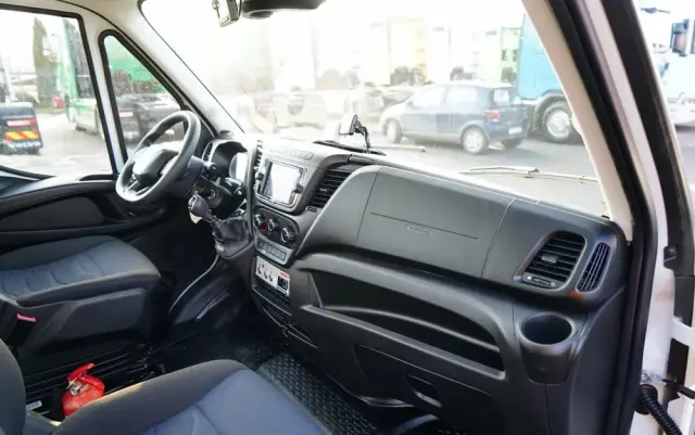 IVECO 35-140 / ZWYŻKA / PODNOŚNIK KOSZOWY KLUBB K26/ 4 PODPORY / MANUAL / 2020  R 