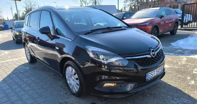 OPEL Zafira 1.4 T Cosmo