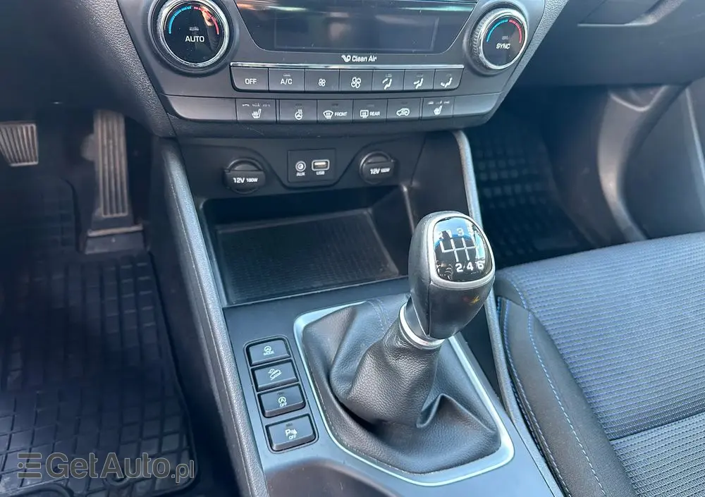 HYUNDAI Tucson 1.7 CRDI BlueDrive Comfort 2WD