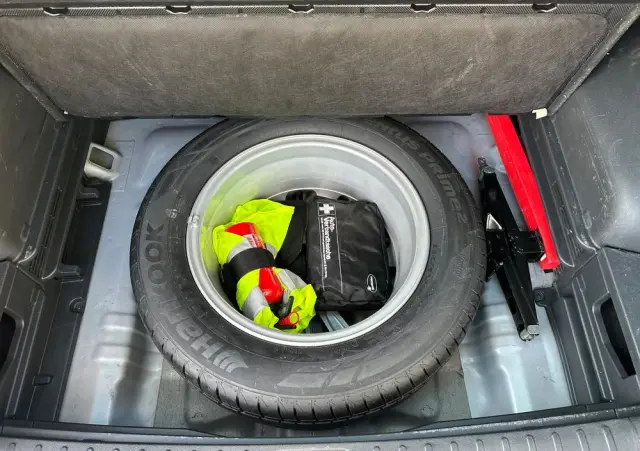 HYUNDAI Tucson 1.7 CRDI BlueDrive Comfort 2WD