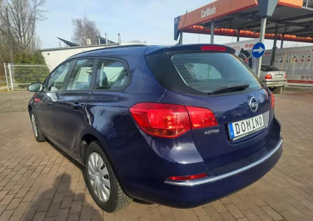 OPEL Astra IV 1.6 Enjoy