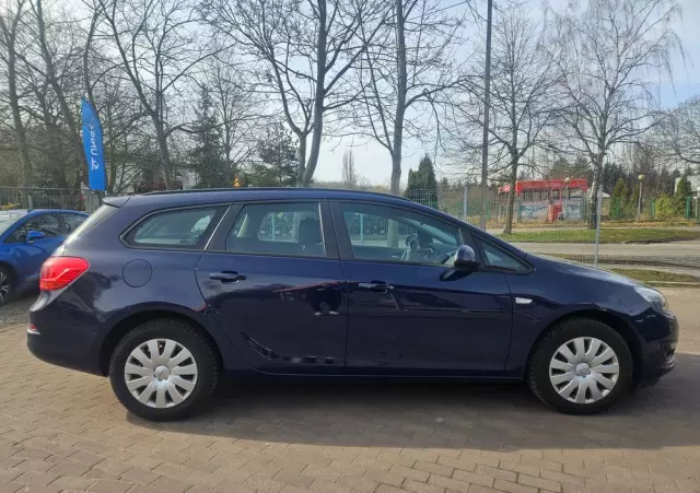 OPEL Astra IV 1.6 Enjoy