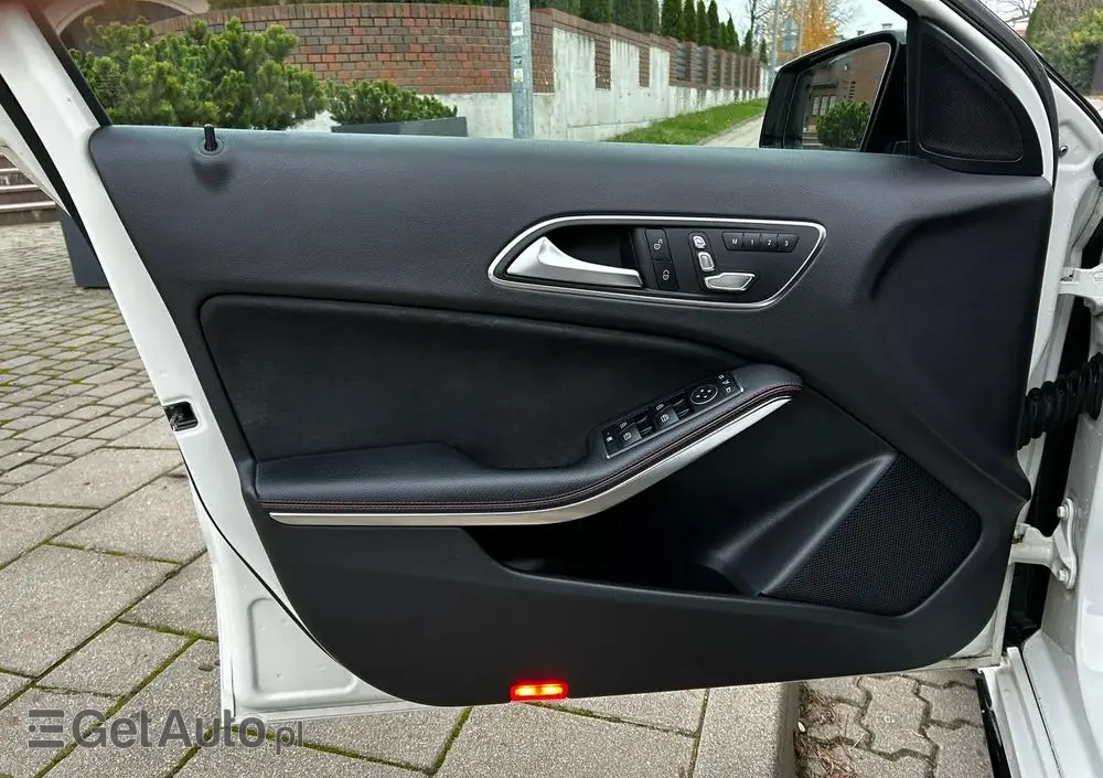 MERCEDES-BENZ Klasa A 