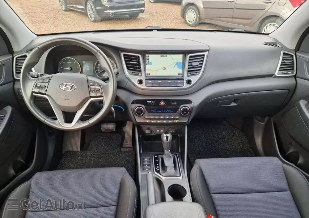 HYUNDAI Tucson Blue 1.7 CRDi 2WD DCT Premium