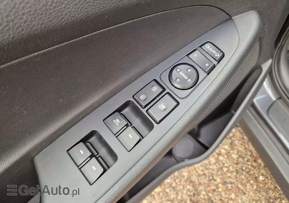 HYUNDAI Tucson Blue 1.7 CRDi 2WD DCT Premium