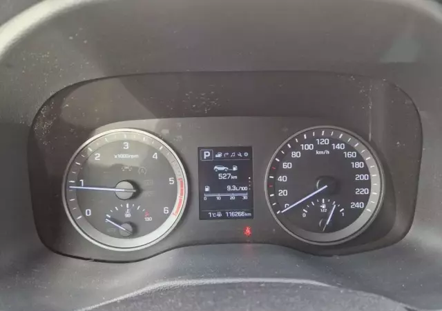 HYUNDAI Tucson Blue 1.7 CRDi 2WD DCT Premium