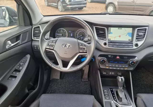 HYUNDAI Tucson Blue 1.7 CRDi 2WD DCT Premium