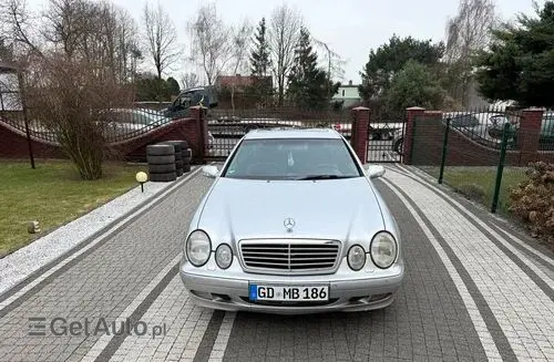 MERCEDES-BENZ CLK 