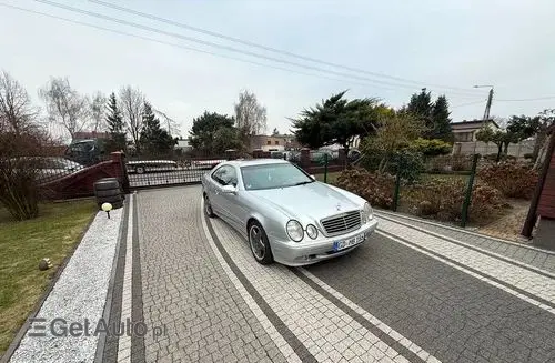 MERCEDES-BENZ CLK 