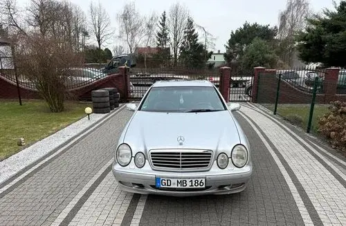 MERCEDES-BENZ CLK 