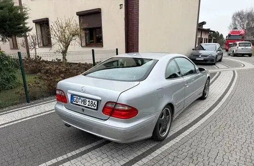 MERCEDES-BENZ CLK 