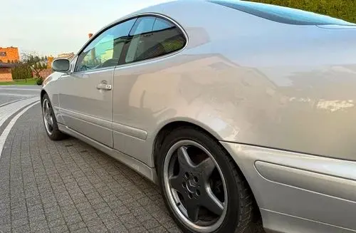 MERCEDES-BENZ CLK 