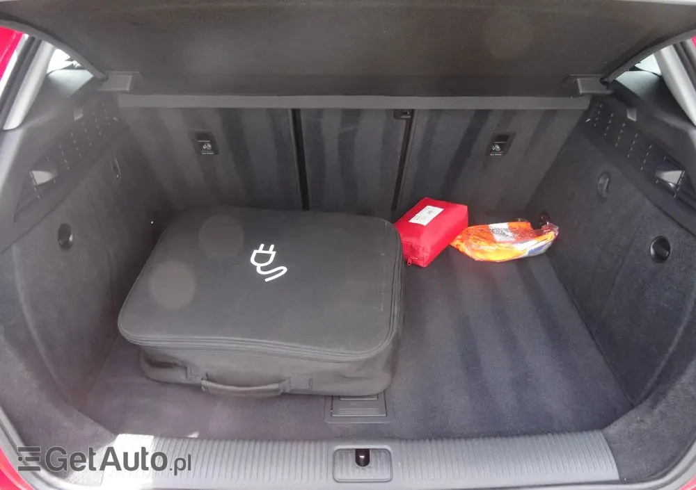 AUDI A3 Sportback 1.4 TFSI CoD ultra Attraction S tronic